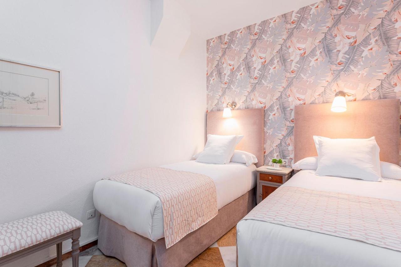 Genteel Home Campamento Sevilla Exterior foto